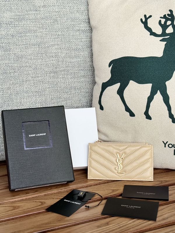 イヴサンローラン財布正面デザイン